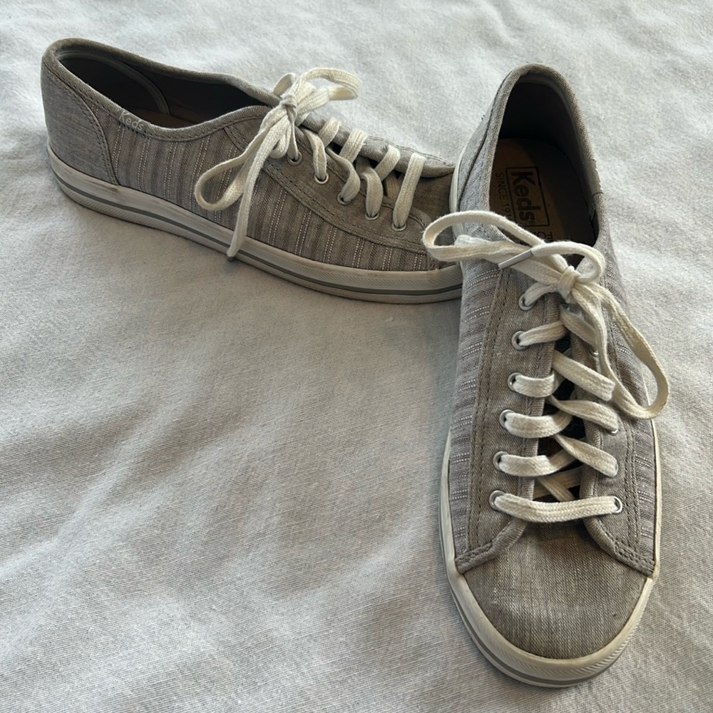 ⭐️ Keds light gray canvas/fabric lace up sneakers dream foam women 8.5